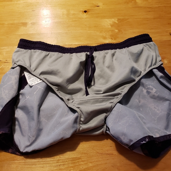 Nike Running Shorts - Picture 8 of 10